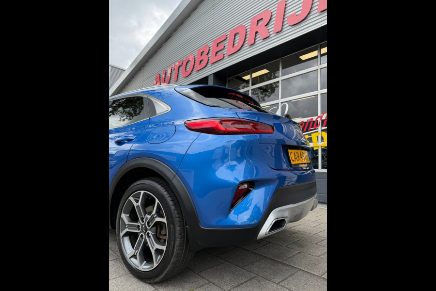 Kia Xceed 1.4 T-GDi DynamicPlusLine - Navigatie I Camera & PDC I LED I Sport pakket 1/2 Leer I 89.000 KM - Dealer onderhouden