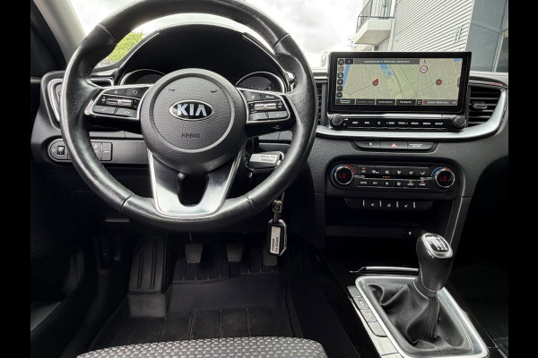 Kia Xceed 1.4 T-GDi DynamicPlusLine - Navigatie I Camera & PDC I LED I Sport pakket 1/2 Leer I 89.000 KM - Dealer onderhouden