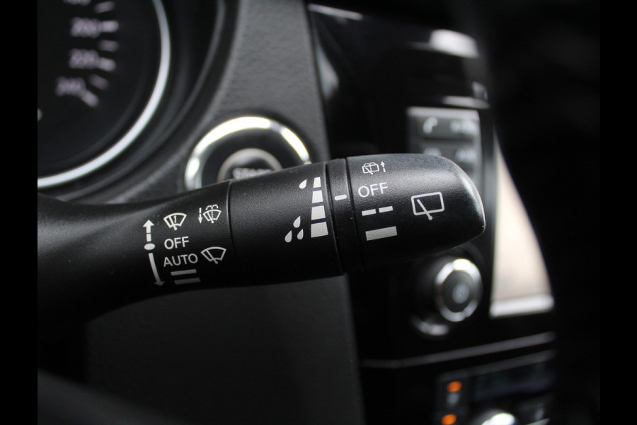 Nissan QASHQAI 1.2 N-Connecta CLIMATE | 360CAMERA | DAB | CRUISE | LED | PDCV+A | PANODAK | LMV18