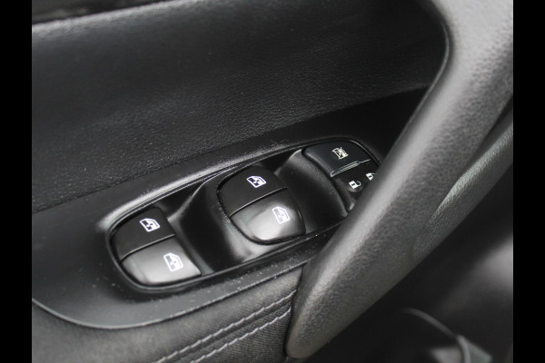 Nissan QASHQAI 1.2 N-Connecta CLIMATE | 360CAMERA | DAB | CRUISE | LED | PDCV+A | PANODAK | LMV18