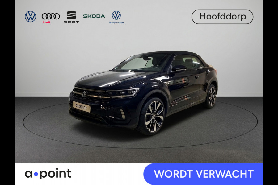 Volkswagen T-Roc Cabrio 1.5 TSI R-Line 150 pk Automaat (DSG) | Navigatie | Trekhaak (afneembaar) | Windscherm | Parkeersensoren (Park assist) | Achteruitrijcamera | Stoelverwarming | R-Line |