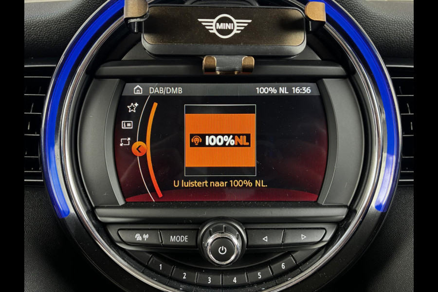 MINI Hatchback Cooper 3 deurs / Airconditioning / Bluetooth / Elektrisch Pakket / DAB / 16 Inch / Chrome Line