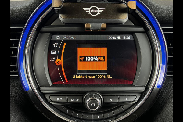 MINI Hatchback Cooper 3 deurs / Airconditioning / Bluetooth / Elektrisch Pakket / DAB / 16 Inch / Chrome Line
