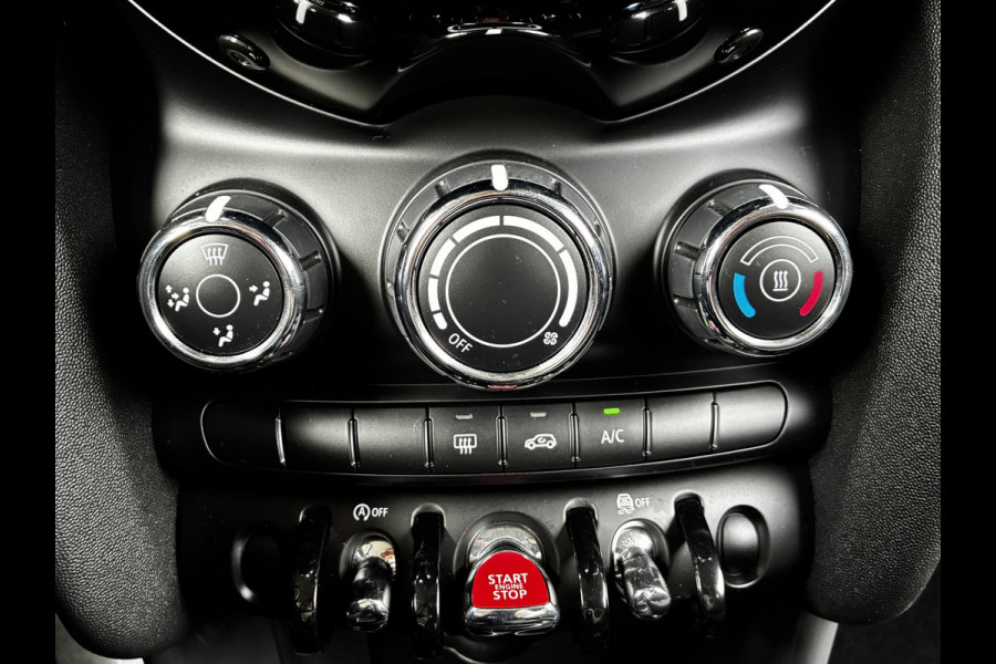 MINI Hatchback Cooper 3 deurs / Airconditioning / Bluetooth / Elektrisch Pakket / DAB / 16 Inch / Chrome Line