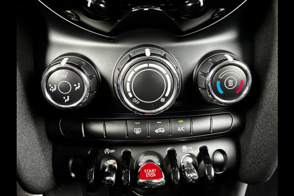 MINI Hatchback Cooper 3 deurs / Airconditioning / Bluetooth / Elektrisch Pakket / DAB / 16 Inch / Chrome Line