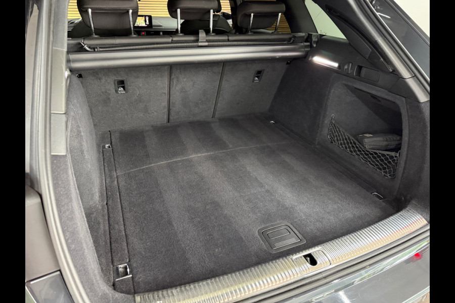 Audi A4 Avant 1.4 TFSI Sport S line black edition | 150 PK | 19 Inch | Navigatie | Camera | Side Assist | Stoelverwarming