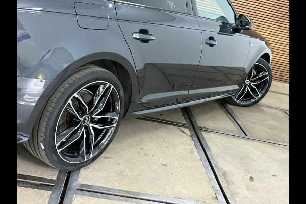 Audi A4 Avant 1.4 TFSI Sport S line black edition | 150 PK | 19 Inch | Navigatie | Camera | Side Assist | Stoelverwarming