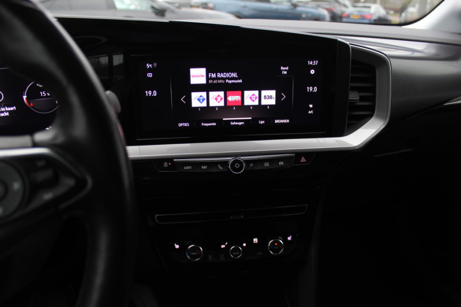 Opel Mokka-e Elegance 50-kWh / SoH 93,3% / Camera / Leder / CarPlay / Leder / Keyless / 17'' / DAB / Stuur+Stoelverwarming / Cruise Control