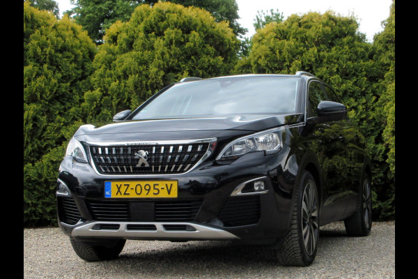 Peugeot 3008 1.2 PureTech Allure * Navi * Camera * Carplay *