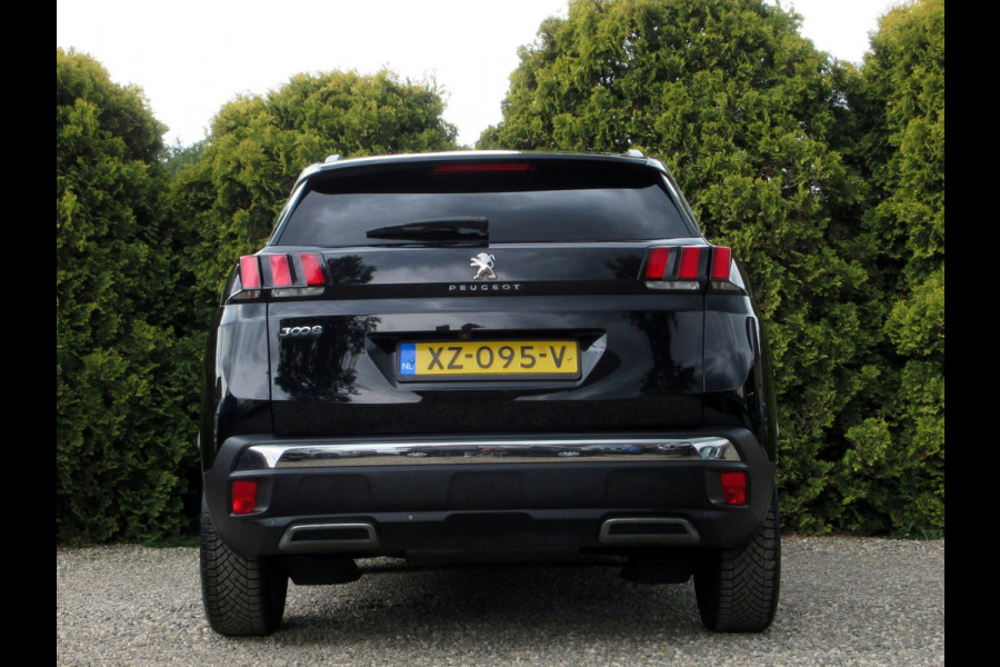 Peugeot 3008 1.2 PureTech Allure * Navi * Camera * Carplay *