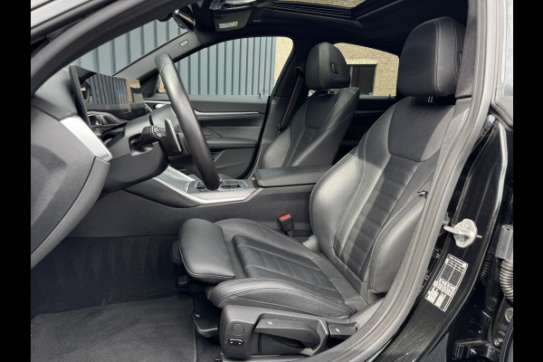 BMW 4 Serie Gran Coupé 420i Business Edition Plus | M-Sport Pakket | Schuifdak | Prijs Rijklaar!!