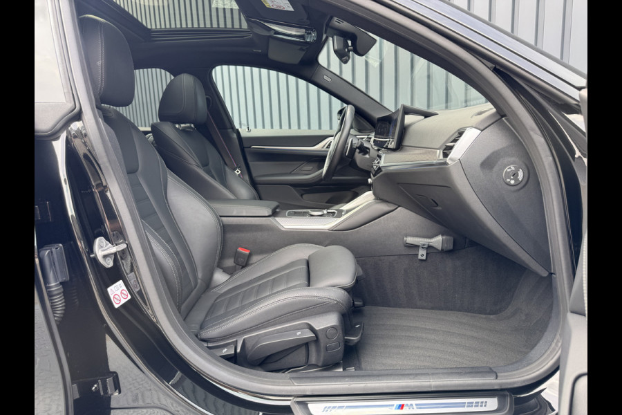 BMW 4 Serie Gran Coupé 420i Business Edition Plus | M-Sport Pakket | Schuifdak | Prijs Rijklaar!!