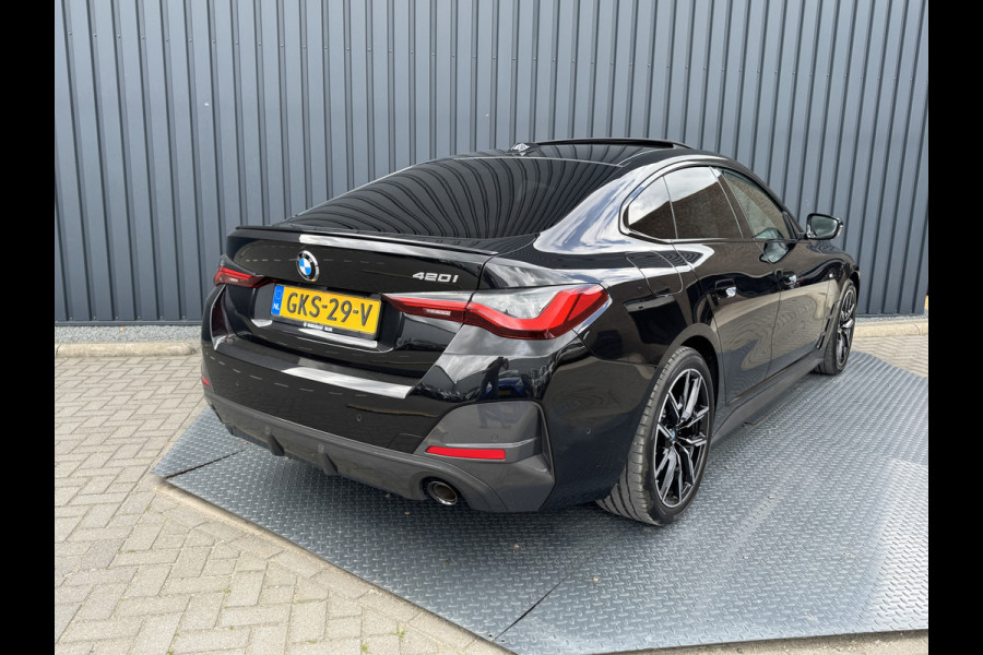 BMW 4 Serie Gran Coupé 420i Business Edition Plus | M-Sport Pakket | Schuifdak | Prijs Rijklaar!!