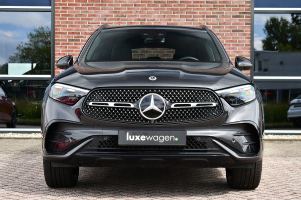 Mercedes-Benz GLC 300e 4M AMG Premium Distronic Burmester Night 20inch