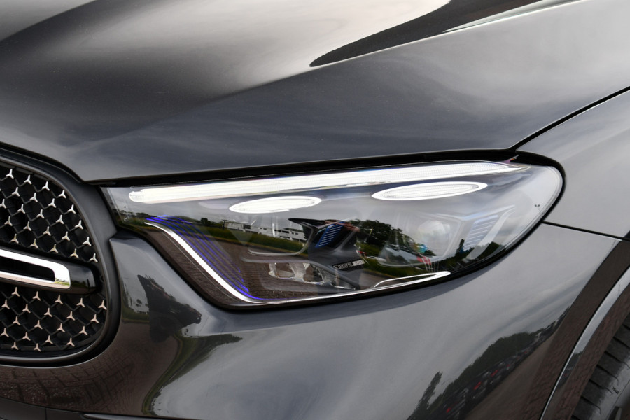 Mercedes-Benz GLC 300e 4M AMG Premium Distronic Burmester Night 20inch
