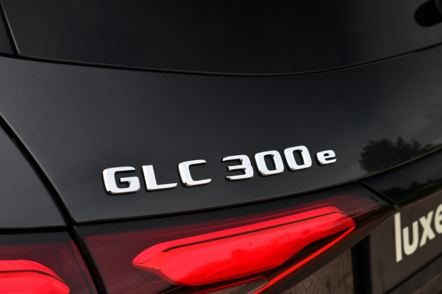 Mercedes-Benz GLC 300e 4M AMG Premium Distronic Burmester Night 20inch