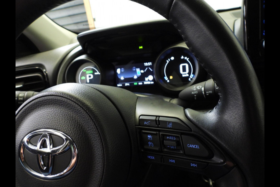 Toyota Yaris Cross 1.5 Hybrid Active NAVI-APP/CAMERA/CLIMA/ADAPT.CRUISE!