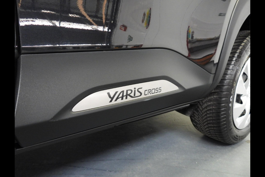 Toyota Yaris Cross 1.5 Hybrid Active NAVI-APP/CAMERA/CLIMA/ADAPT.CRUISE!