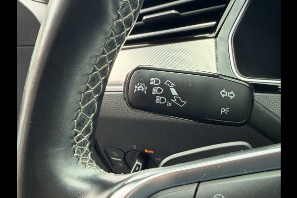 Volkswagen Arteon 1.5 TSI R-Line LED ACC Pano Camera Virtual