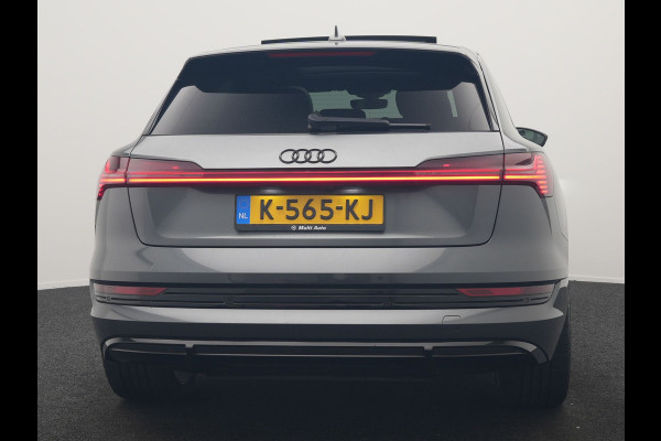 Audi e-tron 55 Quattro 2x S Line 95 kWh 408pk | Panodak | Luchtvering | Adaptive Cruise | 360 Camera | Matrix LED | Alcantara Sportstoelen Memory & Verwarmd | Apple Carplay | 22"L.M | Navigatie | DAB |