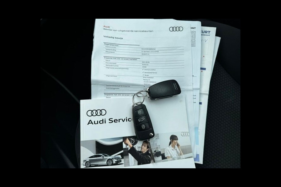 Audi A1 Sportback 1.0 TFSI 5deurs Advance S-Line Airco,Cruisecontrol,Navigatie