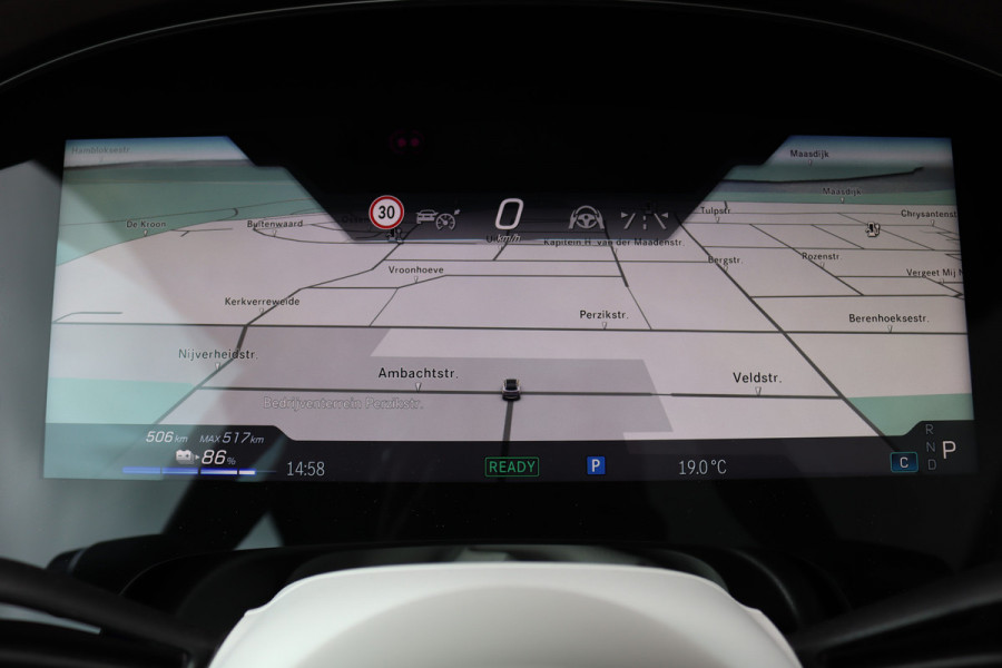 Mercedes-Benz EQS SUV 450+ AMG Line 118 kWh | Luchtvering | Hyperscreen | Achterasbesturing | Massage | Stoelventilatie | Distronic+ | Burmester | Augmented Reality HUD | Digital Light | Surround Camera |