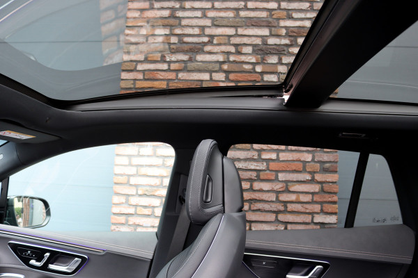 Mercedes-Benz EQE SUV 350 4MATIC AMG Line 91 kWh | Hyperscreen | Luchtvering | Achterasbesturing | Distronic+ | Burmester | HUD | Verwarmd Stuurwiel | Trekhaak | Digital Light |