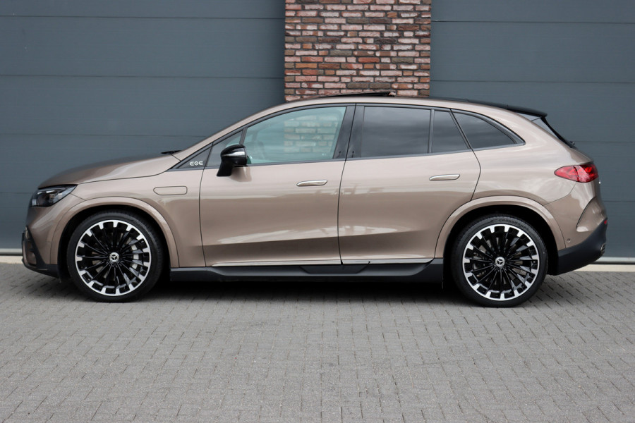Mercedes-Benz EQE SUV 350 4MATIC AMG Line 91 kWh | Hyperscreen | Luchtvering | Achterasbesturing | Distronic+ | Burmester | HUD | Verwarmd Stuurwiel | Trekhaak | Digital Light |