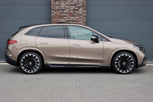 Mercedes-Benz EQE SUV 350 4MATIC AMG Line 91 kWh | Hyperscreen | Luchtvering | Achterasbesturing | Distronic+ | Burmester | HUD | Verwarmd Stuurwiel | Trekhaak | Digital Light |