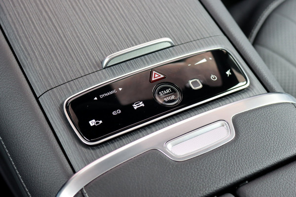 Mercedes-Benz EQE SUV 350 4MATIC AMG Line 91 kWh | Hyperscreen | Luchtvering | Achterasbesturing | Distronic+ | Burmester | HUD | Verwarmd Stuurwiel | Trekhaak | Digital Light |
