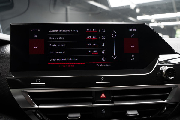 Citroën C4 1.2 Puretech Business Plus Leer HUD Navi Camera Climate ACC PDC Stoelverwarming LM velgen