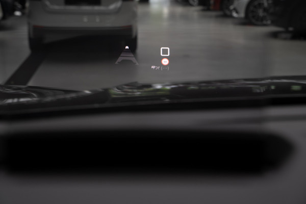 Citroën C4 1.2 Puretech Business Plus Leer HUD Navi Camera Climate ACC PDC Stoelverwarming LM velgen