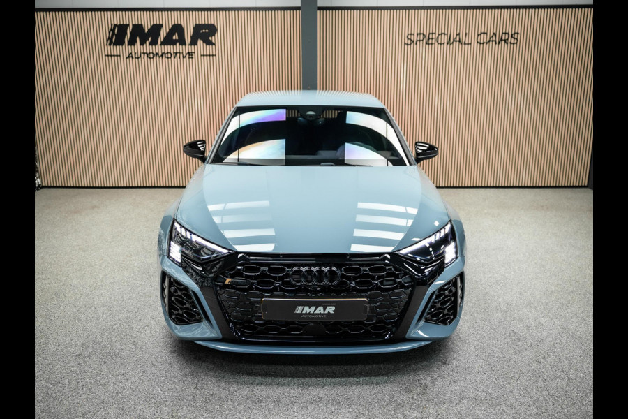 Audi A3 Sportback 2.5 TFSI RS 3 quattro