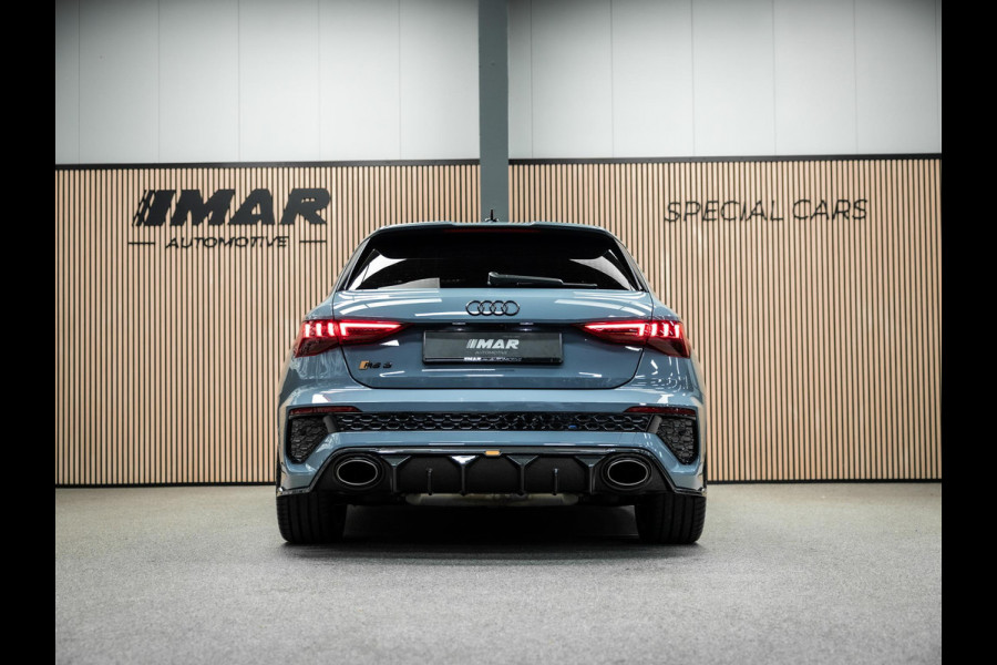 Audi A3 Sportback 2.5 TFSI RS 3 quattro