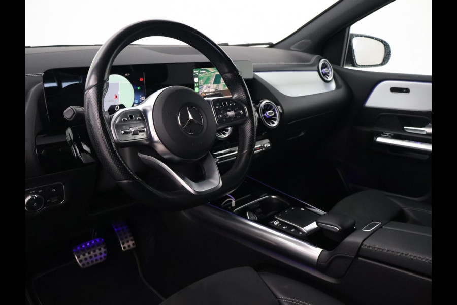 Mercedes-Benz B-Klasse 250e 218 PK AMG NIGHT + SFEERVERLICHTING | CAMERA | 18 INCH | STOELVERWARMING