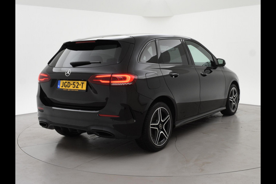 Mercedes-Benz B-Klasse 250e 218 PK AMG NIGHT + SFEERVERLICHTING | CAMERA | 18 INCH | STOELVERWARMING