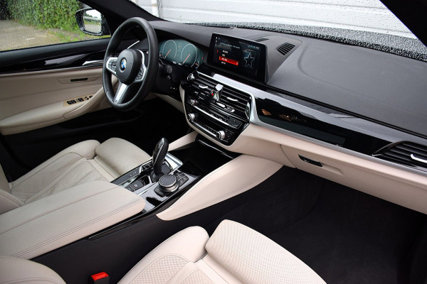 BMW 5 Serie 530i High Executive Edition*Dak*Navi*360Cam*M-Pakket*20"inch