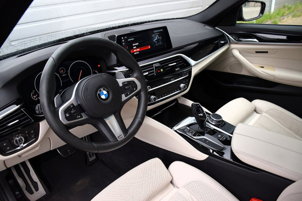 BMW 5 Serie 530i High Executive Edition*Dak*Navi*360Cam*M-Pakket*20"inch