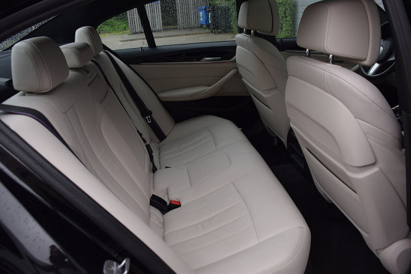 BMW 5 Serie 530i High Executive Edition*Dak*Navi*360Cam*M-Pakket*20"inch