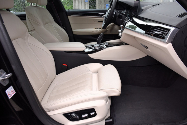 BMW 5 Serie 530i High Executive Edition*Dak*Navi*360Cam*M-Pakket*20"inch