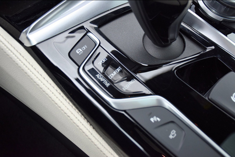 BMW 5 Serie 530i High Executive Edition*Dak*Navi*360Cam*M-Pakket*20"inch