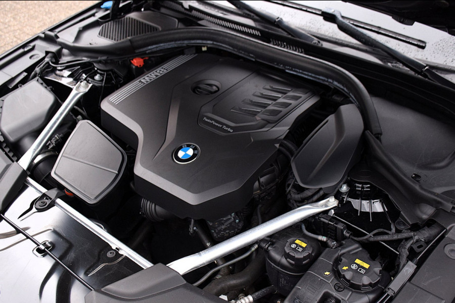 BMW 5 Serie 530i High Executive Edition*Dak*Navi*360Cam*M-Pakket*20"inch