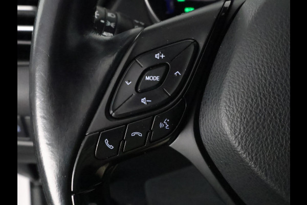 Toyota C-HR 1.8 Hybrid Executive Limited Bi-Tone | Navigatie | Stoelverwarming | Dodehoek Detectie | Camera |