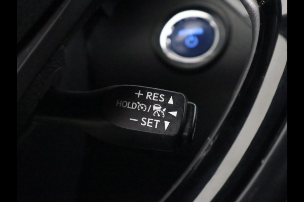 Toyota C-HR 1.8 Hybrid Executive Limited Bi-Tone | Navigatie | Stoelverwarming | Dodehoek Detectie | Camera |