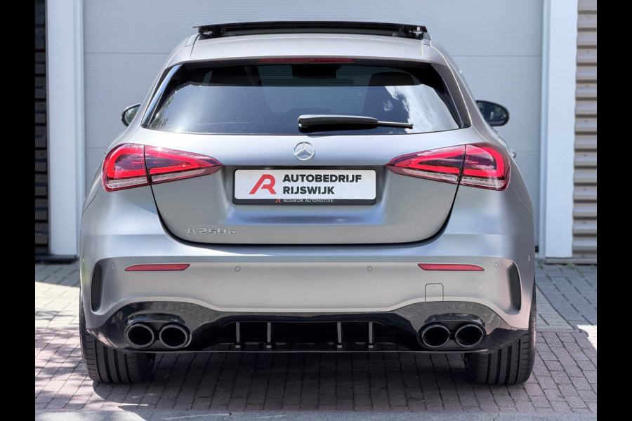 Mercedes-Benz A-Klasse 250 e AMG Line Pano/360/Memory/Sfeer