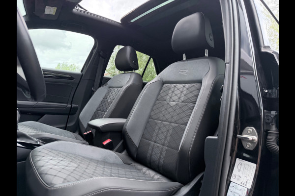 Volkswagen T-Roc 1.5 TSI 3x R-Line Pano/IQ.Light/Camera