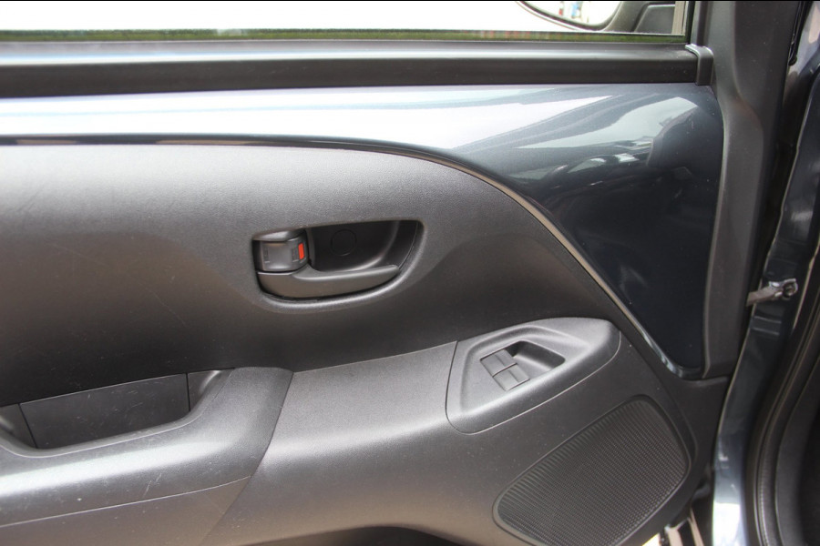Citroën C1 1.0 e-VTi Feel NL Auto | Airco | Cruise | Bluetooth | AUX-USB | El Ramen | Getint Glas | Sportstoelen | Zeer nette