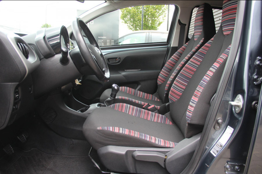 Citroën C1 1.0 e-VTi Feel NL Auto | Airco | Cruise | Bluetooth | AUX-USB | El Ramen | Getint Glas | Sportstoelen | Zeer nette