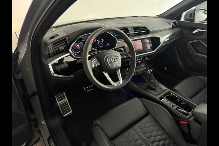 Audi RSQ3 Sportback 2.5 TFSI Pano|Ceramic|B&O|Trekhaak|VOL