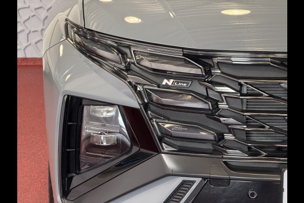 Hyundai Tucson NIEUWE AUTO TOP MODEL N LINE + 1.6 T-GDI PHEV SKY PANO 360CAM ELEK.KLEP ELEK.STOEL MEMORY VERWARMD SUBWOOFER 19" LMV ZWARTE HEME PLUG IN HYBRIDE